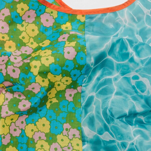 NWT Standard Baggu - Deadstock Poolside (Pool, Flowerbed) - Picture 4 of 5